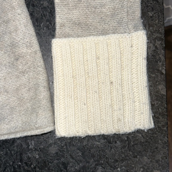 Tory Burch knit sweater size M - Picture 3 of 7